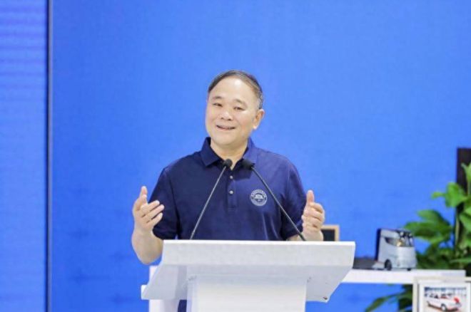 九游体育：智能电气化时代吉利如何应对危与机？