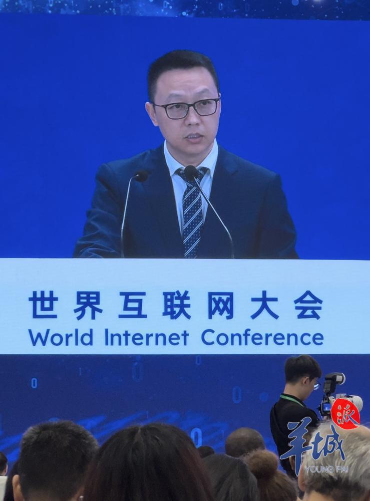 阿里巴巴CEO吴泳铭：未来30年AI将创造远超互联网链接的价值