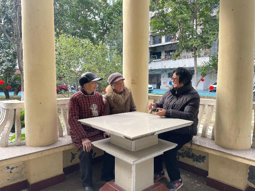 新小区新生活新希望——探访利州区“玖合苑”小区居民的幸福图景