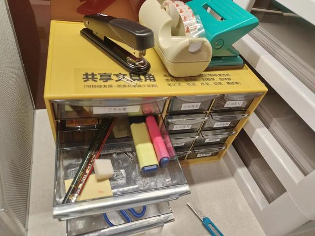 九游app入口：楼宇变身“无废细胞”引领绿色低碳“新风尚”(图7)