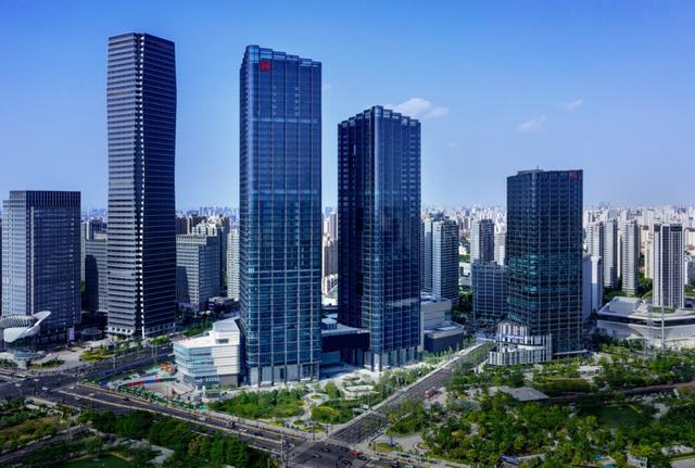 人、楼、城共生向新2025年普陀区品质楼宇发布会举办(图3)