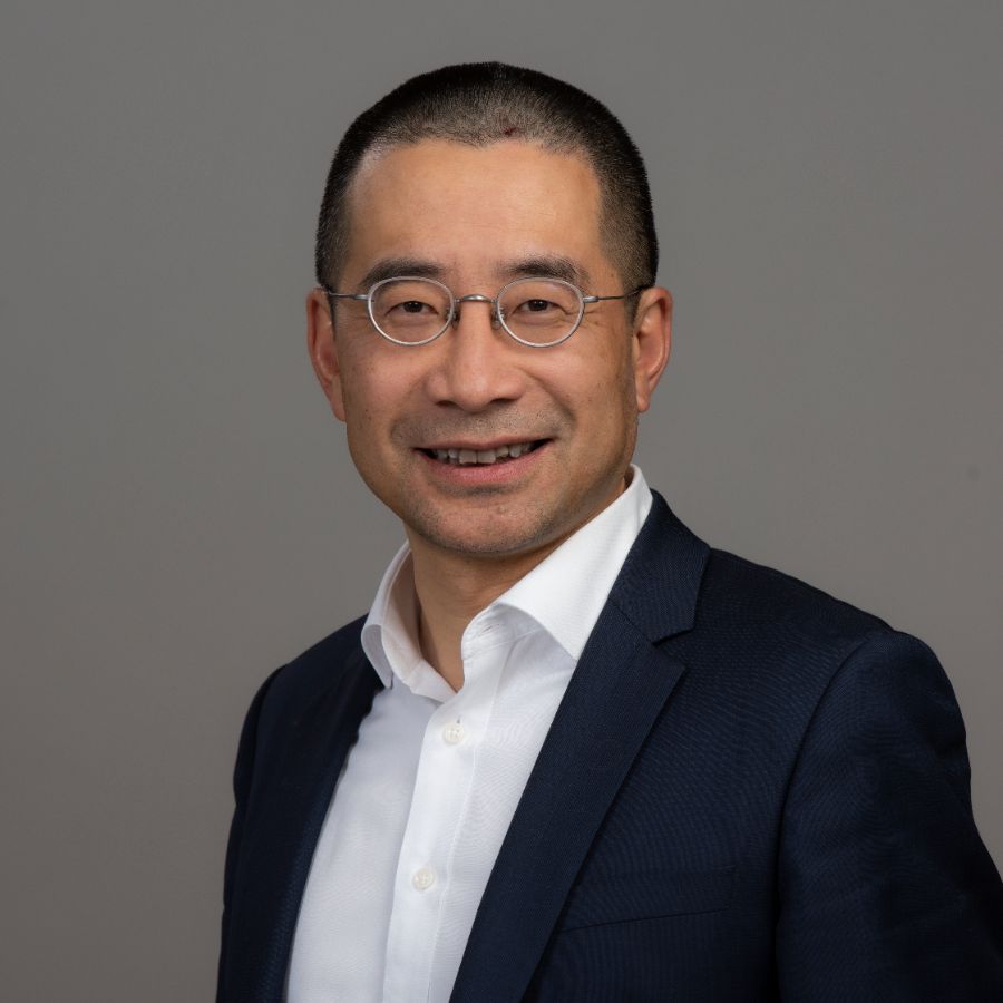 专访施耐德电气尹正：技术创新驱动新质转型中国经验反哺全球丨能说会道