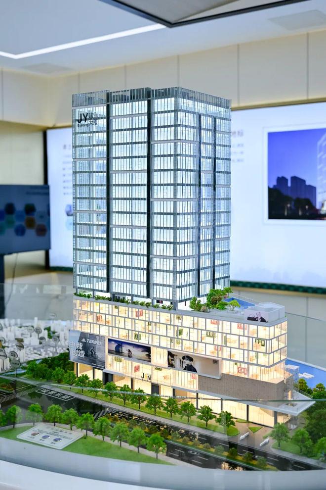 九游体育：坐标奇槎！佛山建业大厦封顶！打造湾区标杆总部综合体(图10)