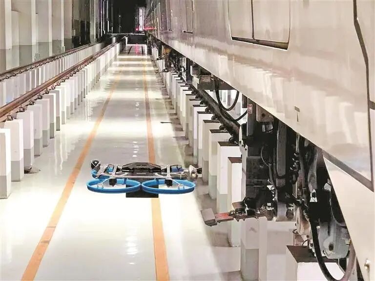 九游app：竞逐万亿级低空赛道：广深珠莞创新场景解锁“新玩法”(图2)