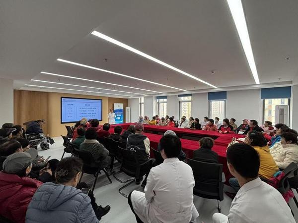 九游体育：仁心铸魂惠民践道——北京同仁堂医养以义诊为桥传岐黄智慧筑健康根基(图5)